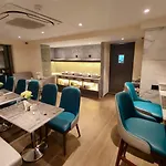 Maxxvalue Hotel Midc - Andheri